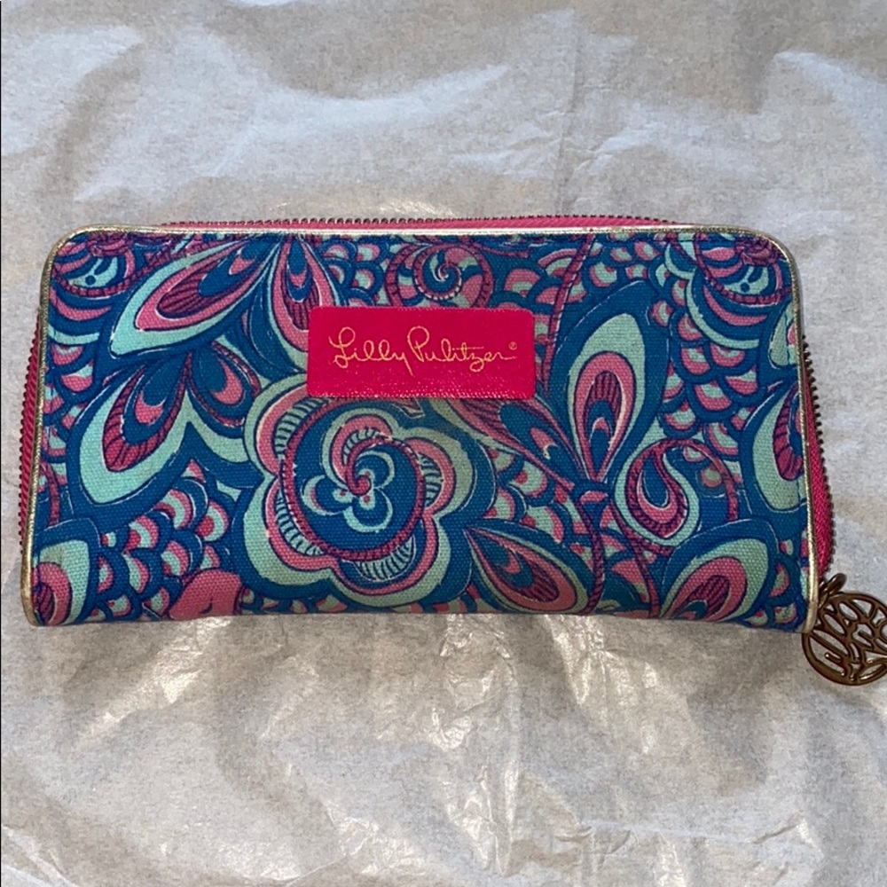 Lilly Pulitzer Travel Wallet